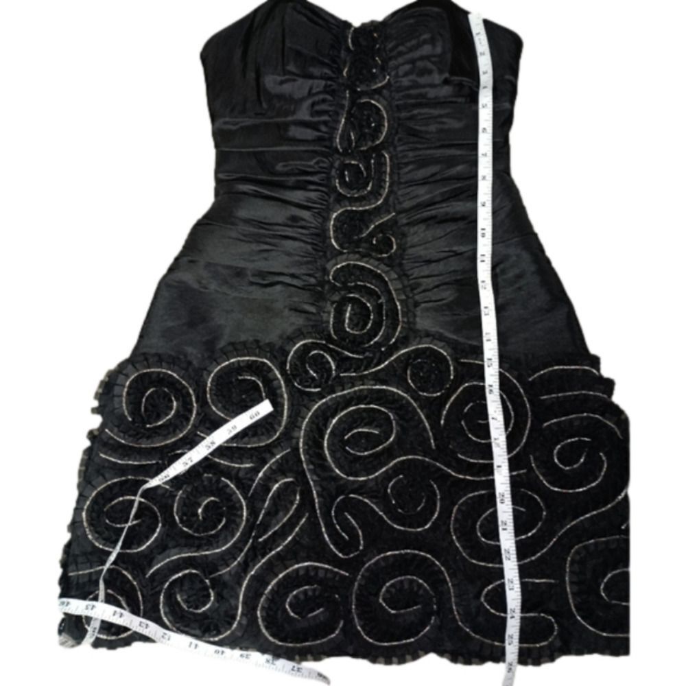 Dave & Johnny Strapless Dress - Picture 11 of 15